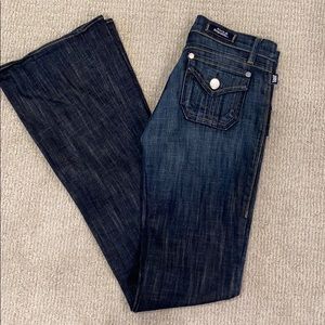 Size 25 flare leg Rock & Rebublic Dark wash jeans